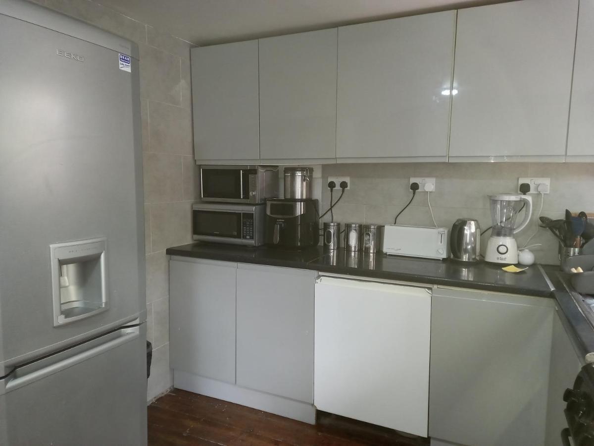 Bubblesbnb- 4 Bedroom House 伦敦 外观 照片