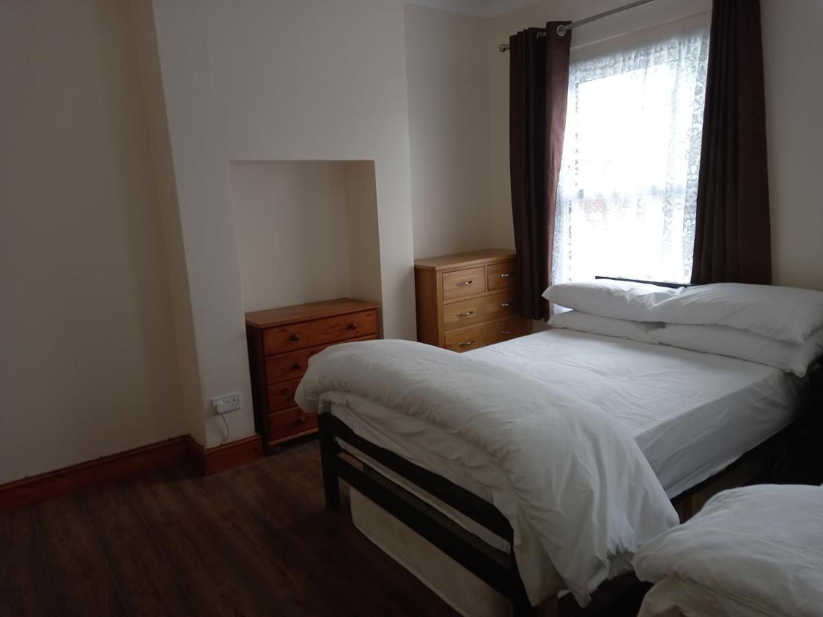 Bubblesbnb- 4 Bedroom House 伦敦 外观 照片