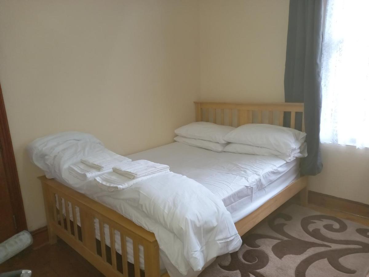 Bubblesbnb- 4 Bedroom House 伦敦 外观 照片
