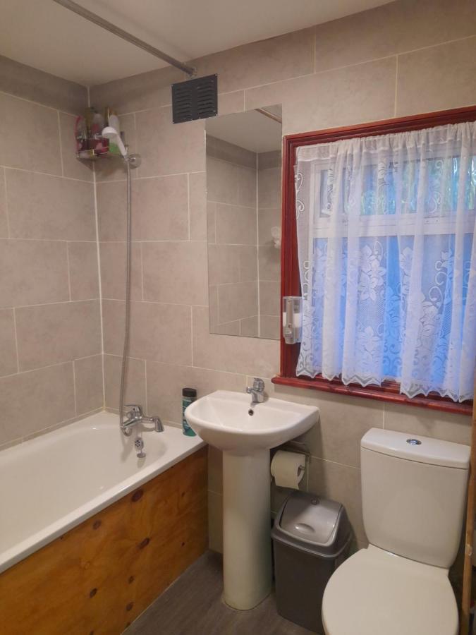 Bubblesbnb- 4 Bedroom House 伦敦 外观 照片
